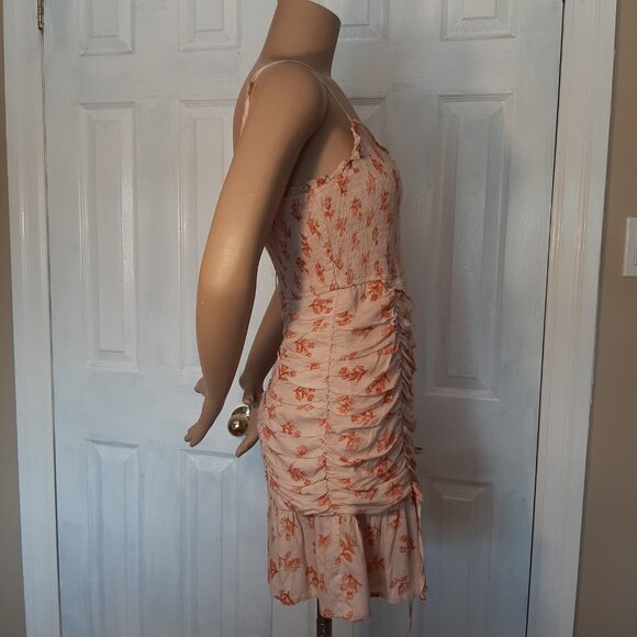 FOREVER 21 Pink Floral Fitted Sweetheart Sleeveless Smocked Mini Dress - Size XS - Picture 3 of 11